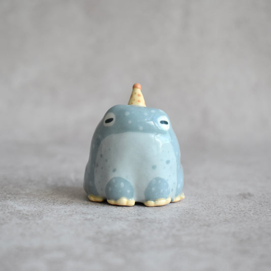 Ranita Magda con Lirio