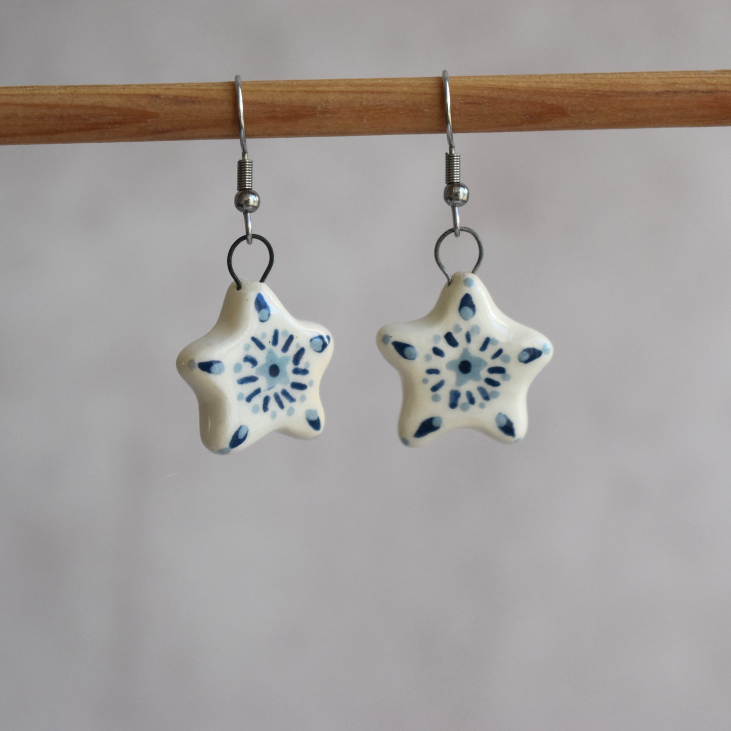 Aretes estrella azul