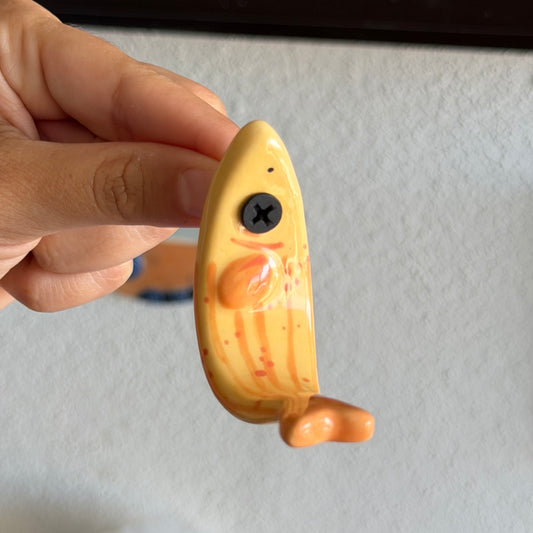 Ganchito de pez amarillo
