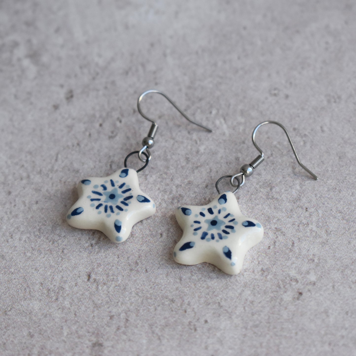 Aretes estrella azul