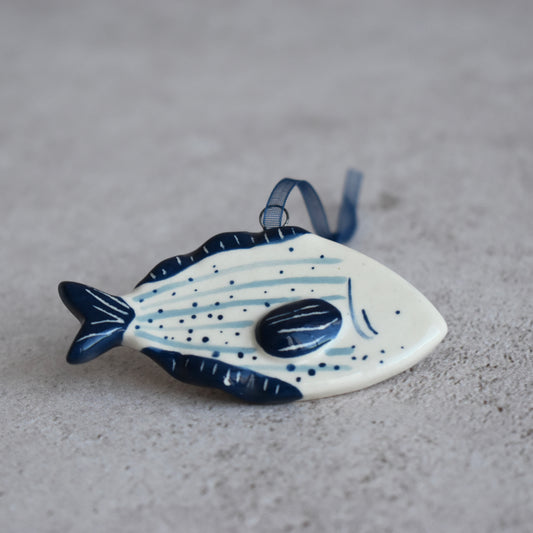 Mini pez rayas azules