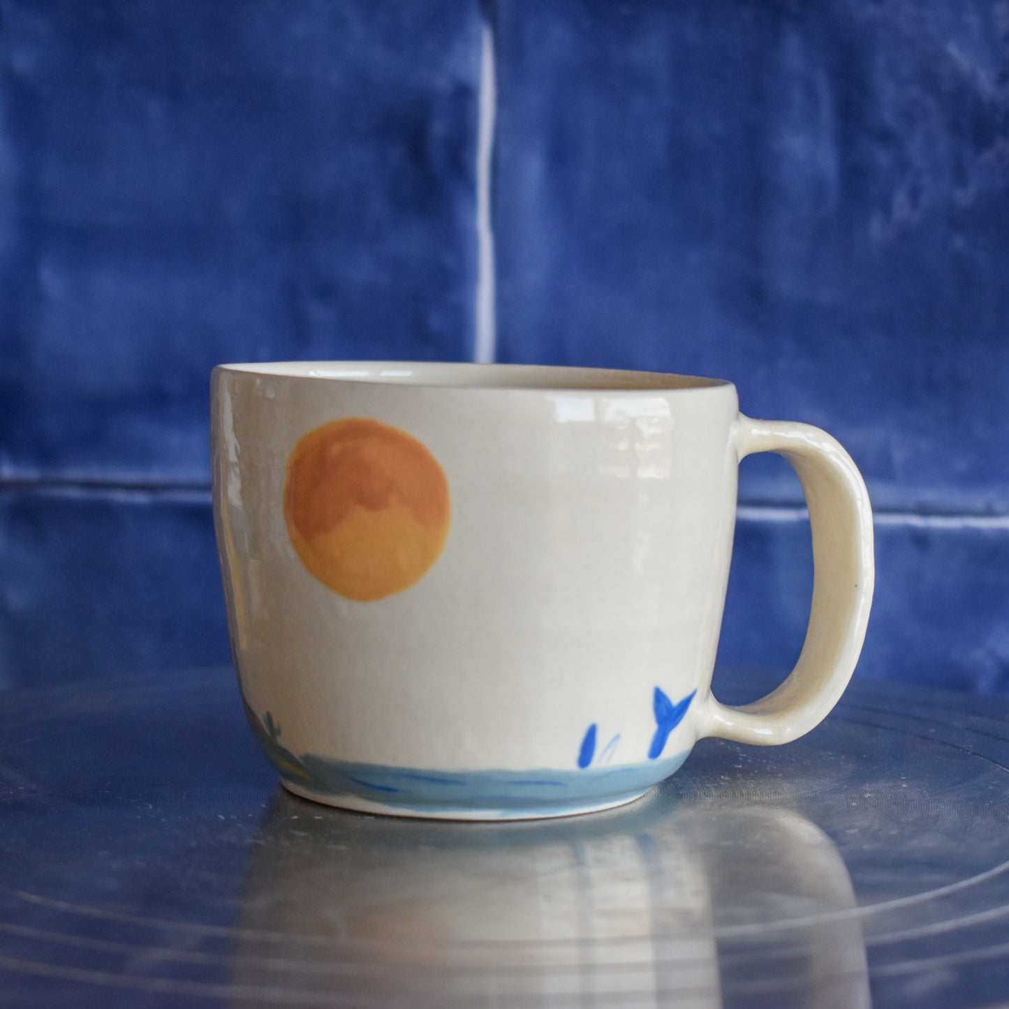 Taza entre el desierto y el mar