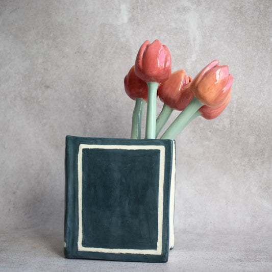 Florero de libro