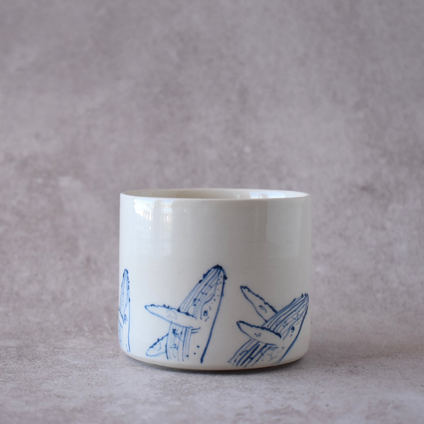 Taza de salto jorobadas